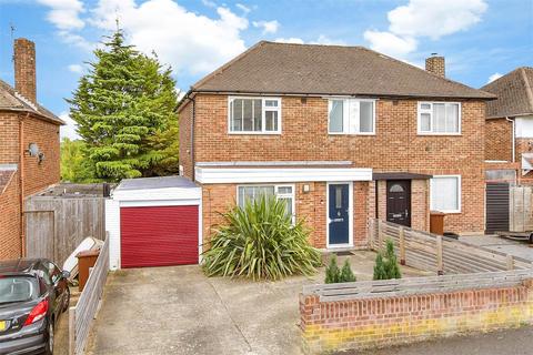 2 bedroom semi-detached house for sale, Barberry Avenue, Chatham ME5