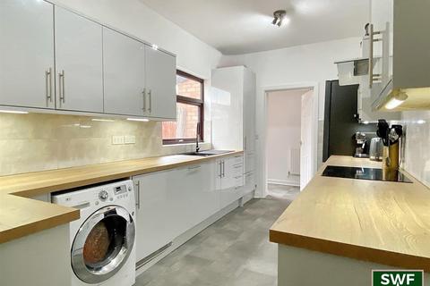 76 Church Road, Bradmore, Wolverhampton, WV3 7ER