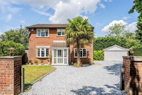 Margery Lane, Lower Kingswood, Tadworth