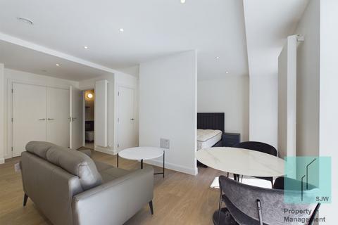 Studio to rent, Seagull Lane, London E16