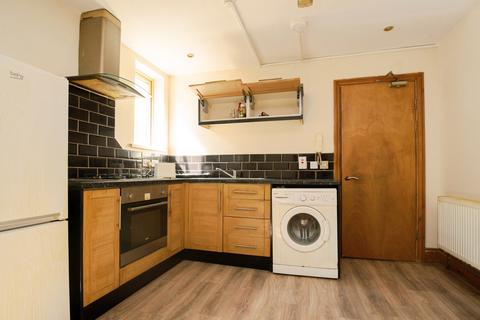 1 bedroom flat to rent, Claude Road, Cardiff, CF24