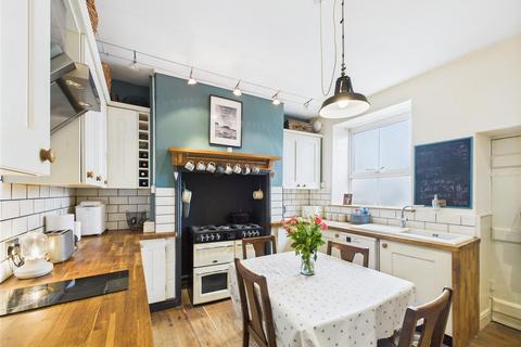 3 bedroom terraced house for sale, 12 Potter Hill, Pickering, YO18 8AA