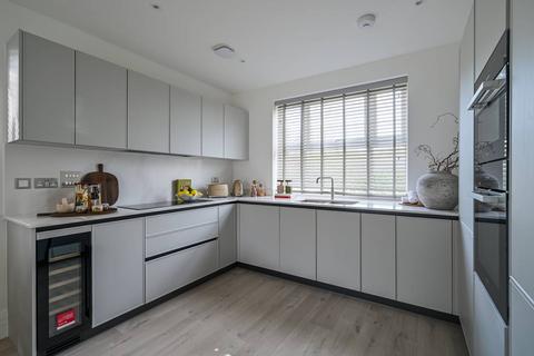 4 bedroom house for sale, Trent Park, Barnet EN4