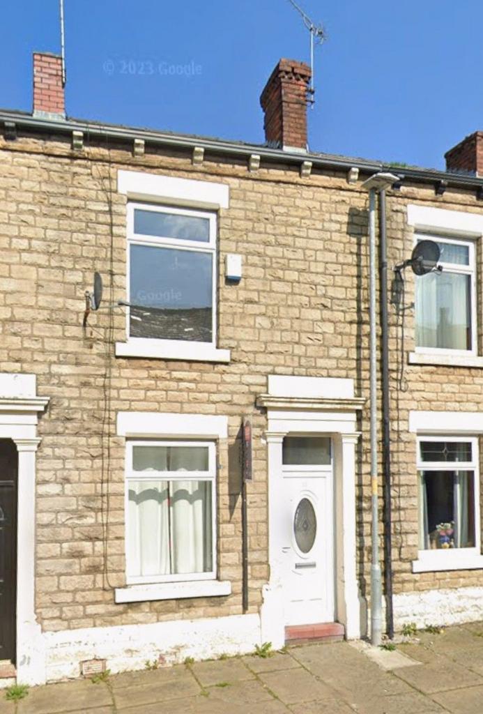 2 Bedroom House To Let In Stalybridge