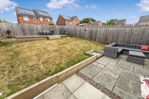 27 Blencarn Crescent, Seacroft, Leeds, LS14 6WT