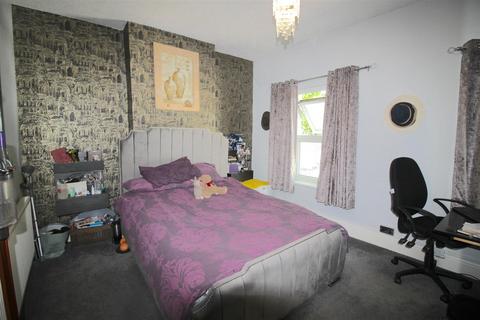 15 Geraldine Road, Yardley Wood, Birmingham, B25 8BE