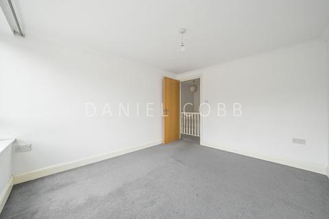 2 bedroom flat for sale, Beckhaven House, Gilbert Road, SE11