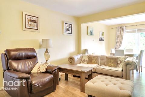 2 bedroom semi-detached bungalow for sale, Willow Close, Mattishall
