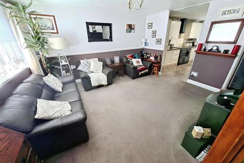3 bedroom terraced house for sale, Orion Road, Rochester