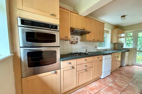 3 bedroom detached house for sale, Fayre Meadow, Robertsbridge, TN32