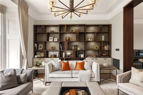 4 bedroom apartment for sale, Hyde Park Gate, London, SW7