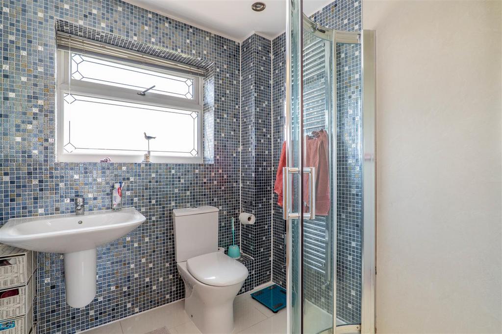 Master Ensuite