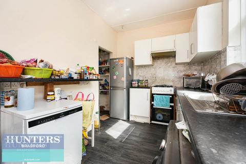 3 bedroom terraced house to rent, Dorset Street, Little Horton, Bradford, BD5