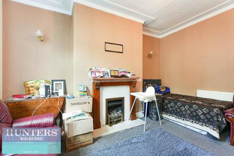 3 bedroom terraced house to rent, Dorset Street, Little Horton, Bradford, BD5
