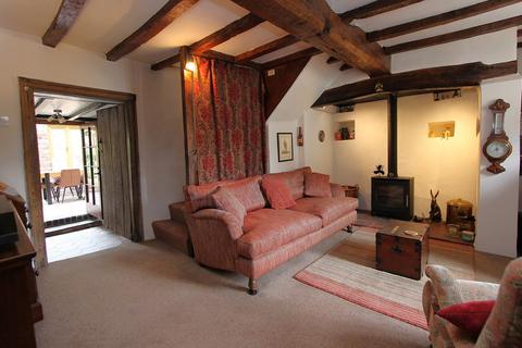 4 bedroom cottage for sale, Queens Hill, Belbroughton, Stourbridge, DY9