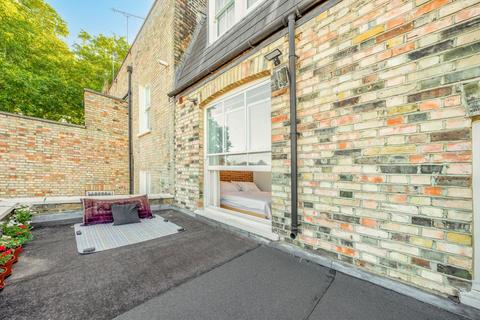 1 bedroom flat for sale, Tollington Way, London N7