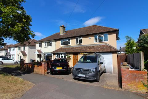 4 bedroom semi-detached house for sale, Chilvers Bank, Baldock, SG7