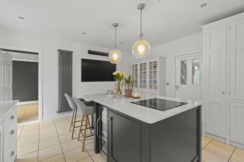 undefined, College Drive, Ilkley LS29