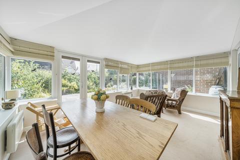 5 Prideaux Drive, Motcombe, Shaftesbury, SP7 9NN