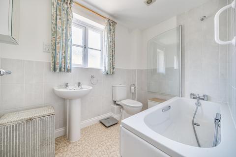 5 Prideaux Drive, Motcombe, Shaftesbury, SP7 9NN