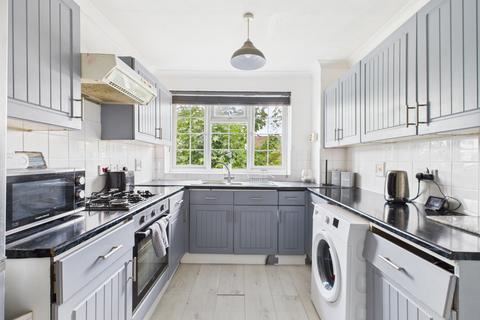 2 bedroom maisonette for sale, Devonshire Place, Basingstoke, RG21