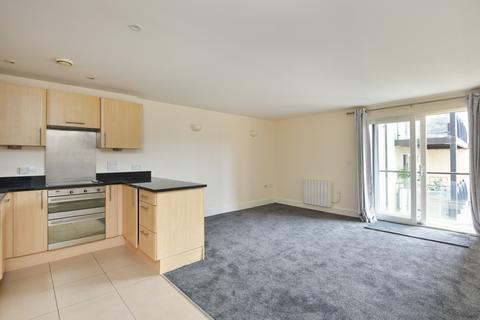 2 bedroom flat to rent, Flagstaff Court, Canterbury