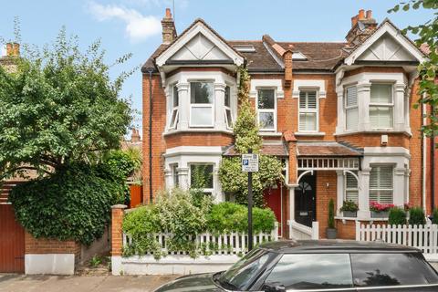 2 Eridge Road, London, W4 1BH