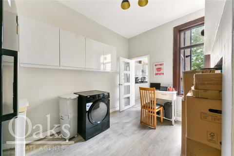 37 Fairview Road, London, SW16 5PX