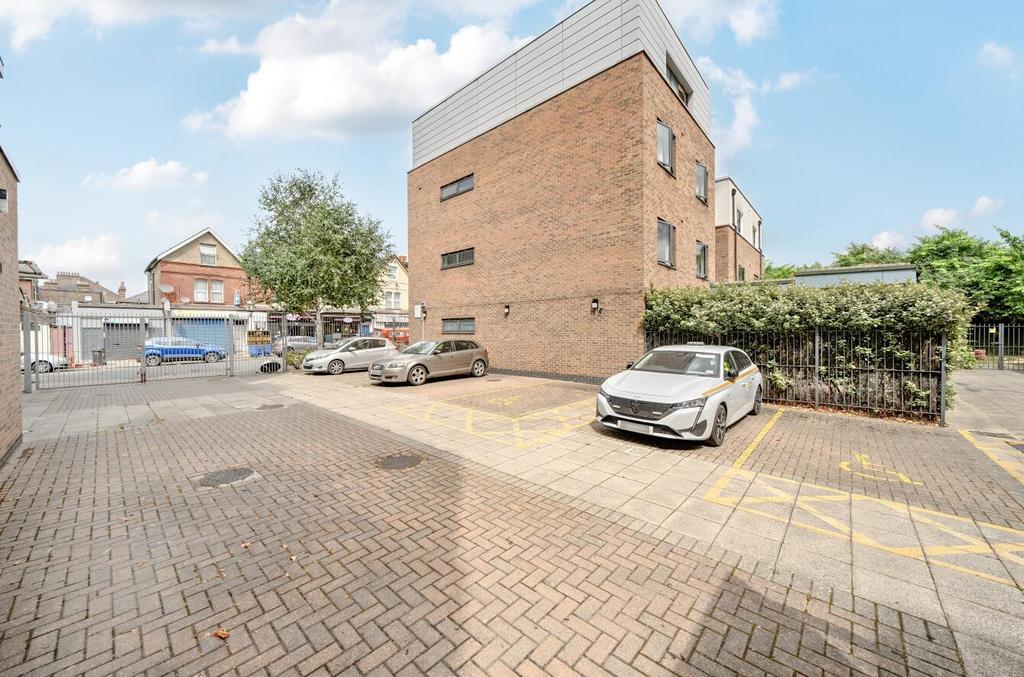 Car park.jpg