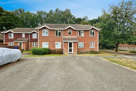 26 Birch Grove, Hook, RG27 9RJ