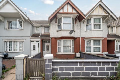 110 County Road, Swindon, SN1 2EP