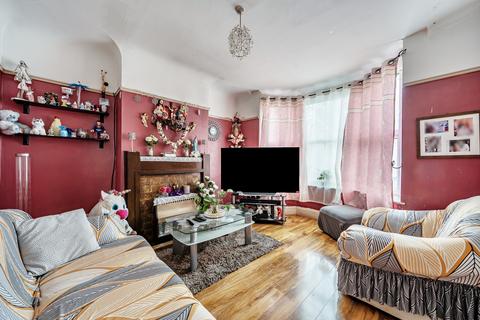 110 County Road, Swindon, SN1 2EP