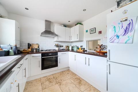 3 bedroom terraced house for sale, Lime Close, Chichester, PO19