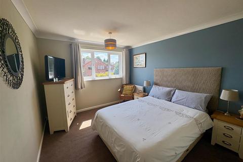3 bedroom link detached house for sale, 6 Hazel Gardens, Codsall, Wolverhampton