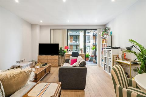 1 bedroom apartment for sale, Drapers Yard, London, SW18