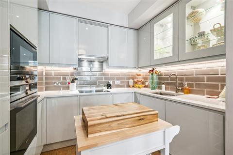 1 bedroom apartment for sale, Drapers Yard, London, SW18