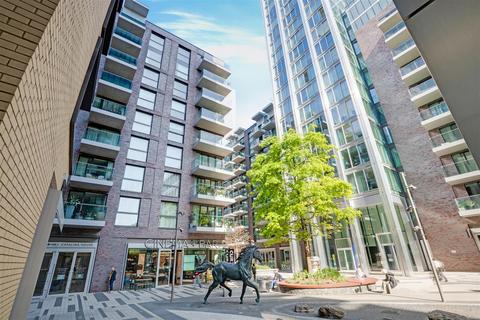 2 bedroom flat for sale, Canter Way, London