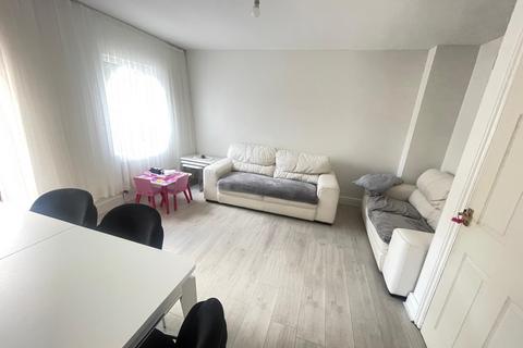 undefined, Starfield Close, Ipswich IP4