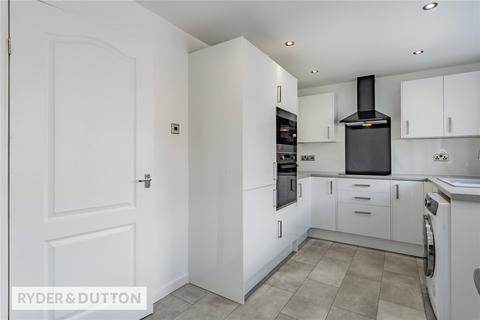 3 bedroom end of terrace house for sale, Arnside Close, Shaw, Oldham, Greater Manchester, OL2