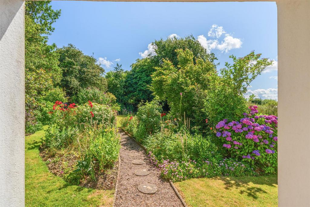 Flower Beds.jpg