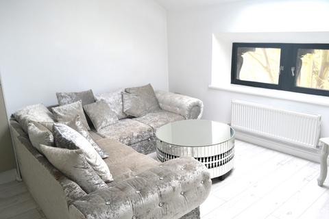 2 bedroom apartment for sale, Croxteth Road, Liverpool L8