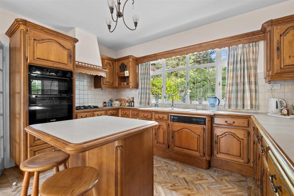 Full size-27 (Large).jpg