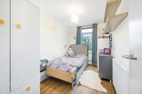 80 Fife Road, London, E16 1QB