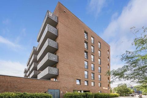 80 Fife Road, London, E16 1QB