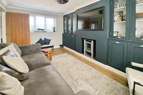 3 bedroom detached house for sale, Featherbed Lane, Shrewsbury