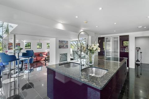 undefined, Thousand Oaks, Marbury, Cheshire SY13 4NA