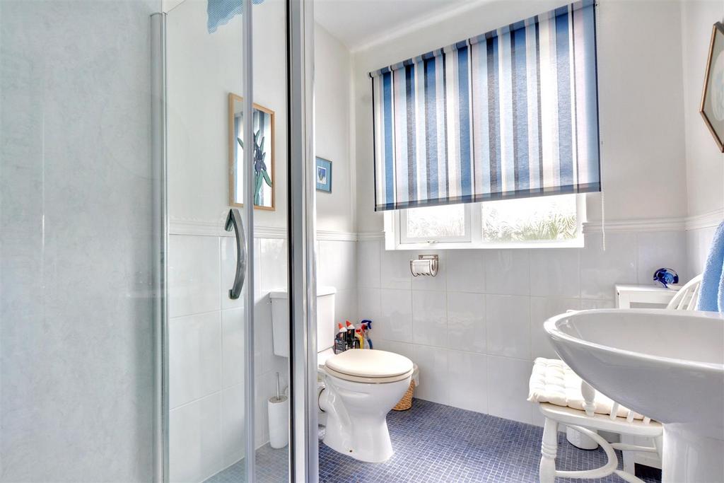 Shower Room.jpeg