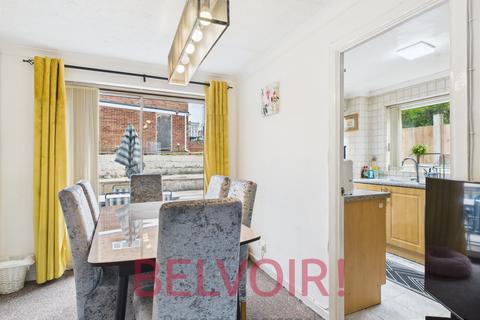 14 Barncroft Road, Stoke-on-trent, ST6 6QF