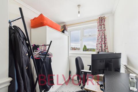 14 Barncroft Road, Stoke-on-trent, ST6 6QF