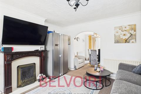 14 Barncroft Road, Stoke-on-trent, ST6 6QF